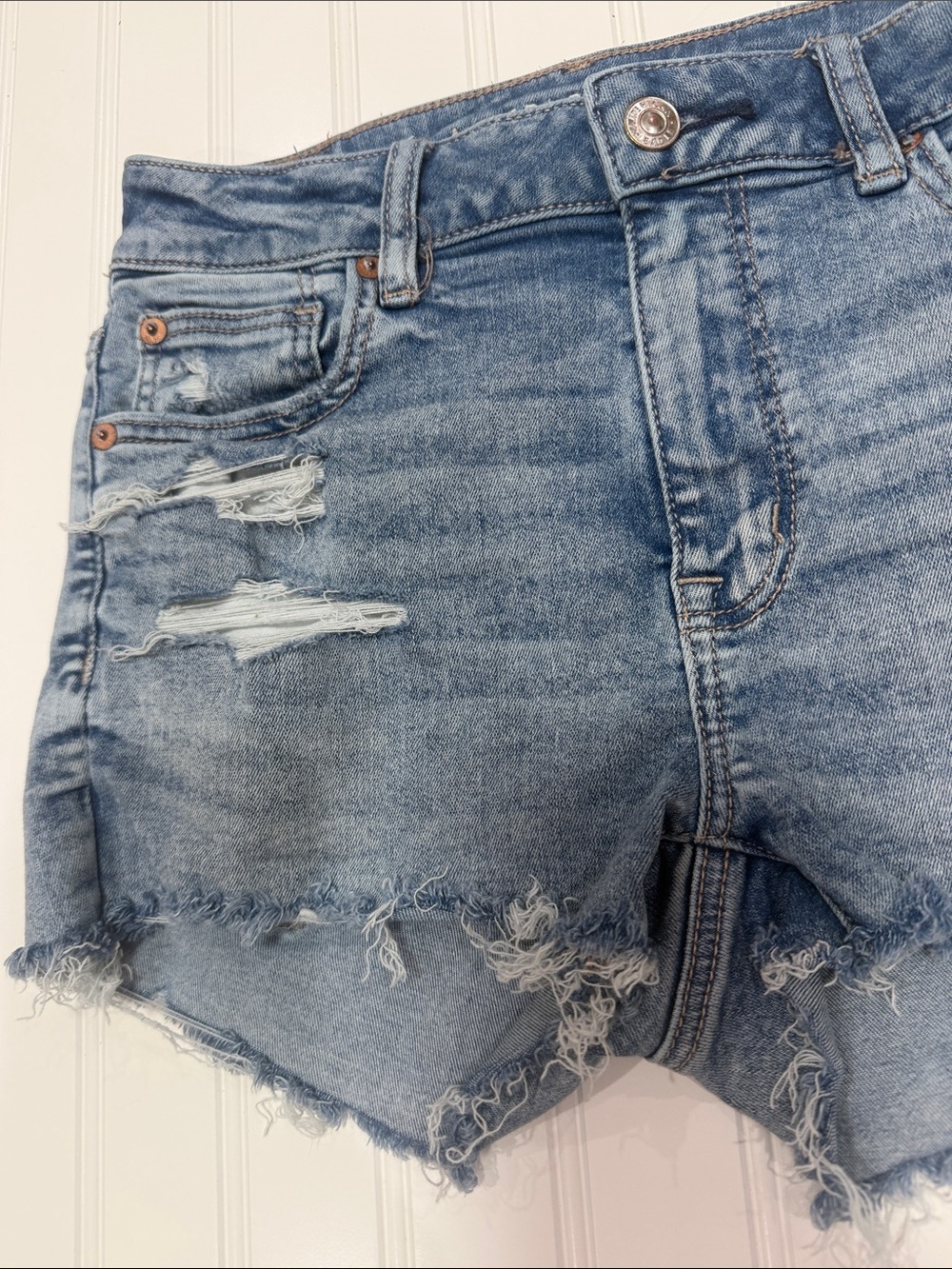 American Eagle Women’s Blue Next Level High-Rise Shorty Shorts Size 2 - Picture 3 of 10